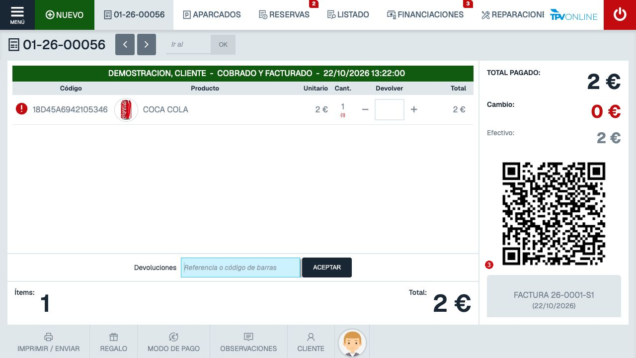 Ticket cobrado y facturado con el cliente de demostración, el importe y la referencia de factura