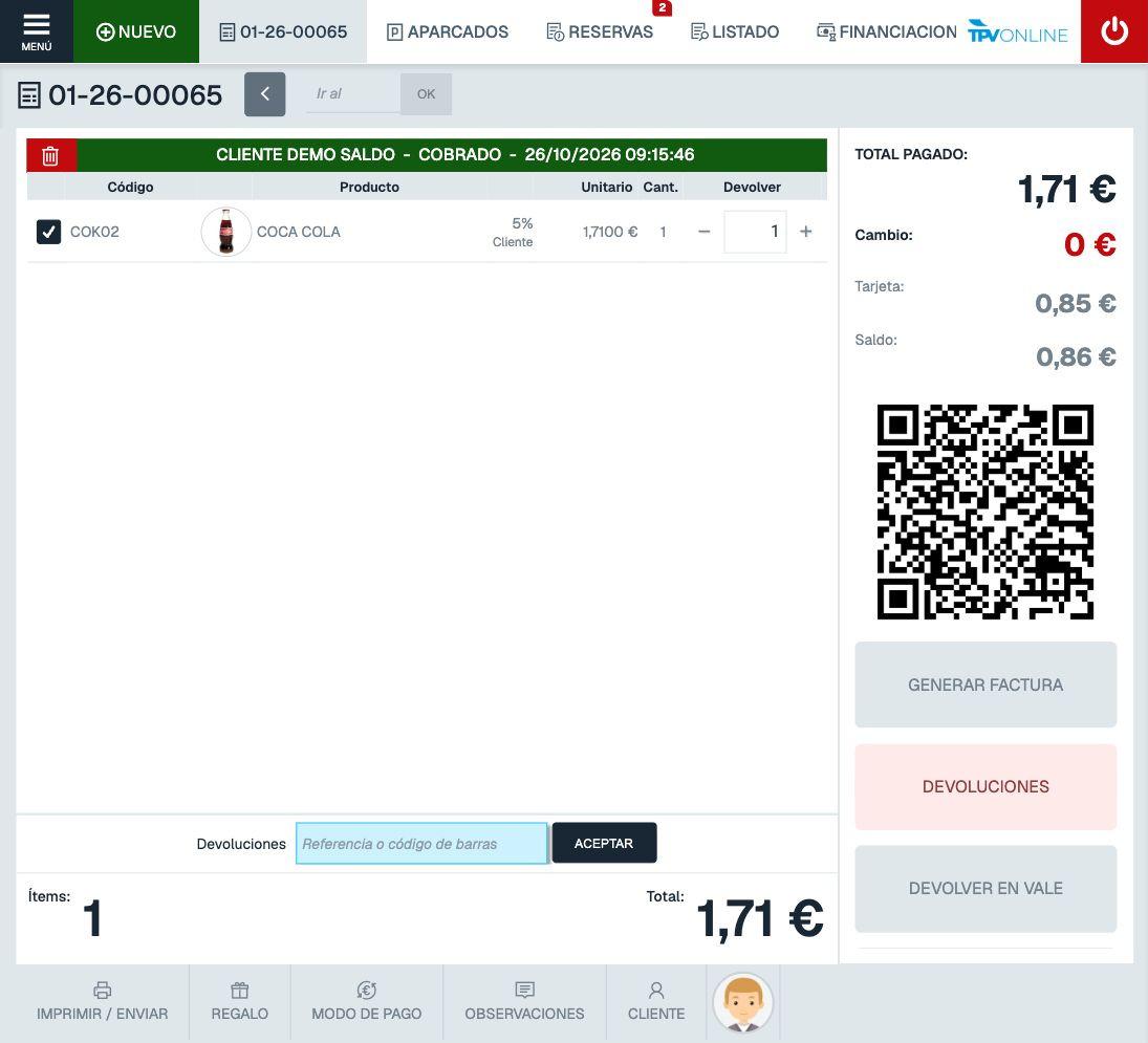 Ticket 01-26-00065 del cliente ficticio, cobrado por 1,71 euros con 0,85 euros de Tarjeta y 0,86 euros de Saldo, con QR completo